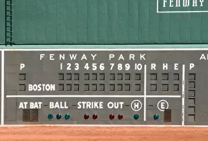Image of the Boston Red Sox scoreboard in Fenway Park on May 21, 2007