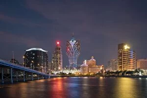 Images Dated 13th October 2017: Image of Macau (Macao), China. Skyscraper hotel and casino building at downtown in Macau (Macao)