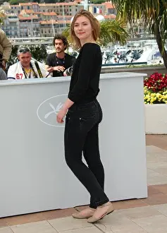 Stood Prints: IMOGEN POOTS CHATROOM PHOTOCALL CANNES FILM FESTIVAL 2010 PALAIS DES FESTIVAL CANNES FRANCE 14 May 2010