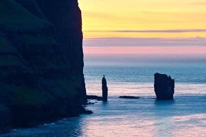 Images Dated 3rd August 2019: Incredible sunrise morning view on Risin og Kellingin cliffs in Atlantic ocean, Eysturoy island