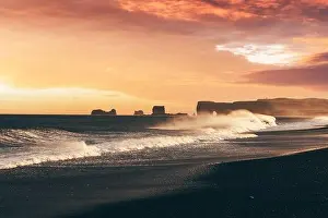 Toes Prints: Incredible sunset view on stormy Atlantic ocean on Black Beach