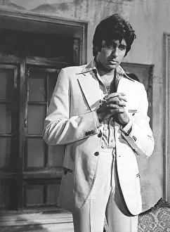 1980 Prints: Indian Bollywood Hindi Cinema Film Actor Amitabh Bachchan in Muqaddar Ka Sikandar India