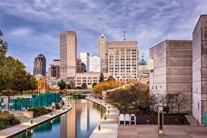 Images Dated 6th November 2017: Indianapolis, Indiana, USA skyline on the Canal Walk