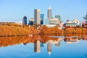 Images Dated 8th November 2017: Indianapolis, Indiana, USA skyline on the White River in the afternoon