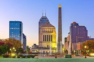 Images Dated 9th November 2017: Indianapolis, Indiana, USA war memorials and skyline at twilight