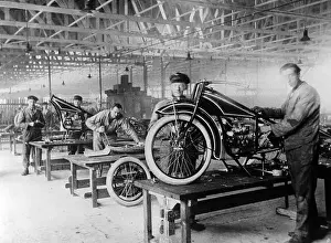 Workers Prints: industry, motorbikes, BMW, BMW 'R 32' production