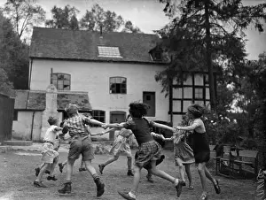 World War 2 Prints: International School- Life at Pauntley Court