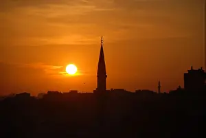 Fascinating Prints: Istanbul at sunset. Picture by: Adam Alexander/Alamy