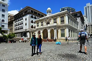 Cape Town Prints: Iziko Old Town House Museum in Cape Town's city center