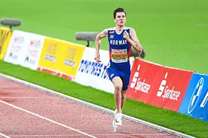 Runners Prints: Jakob Ingebrigtsen (Norway). 1500m Gold Medal