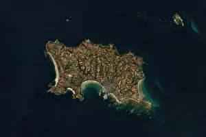 Offshore Prints: Jersey, the largest of the Channel Islands seen from space - contains modified Copernicus Sentinel Data (2022)