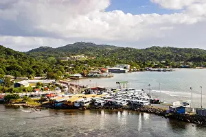 Liner Prints: Jetty at the port of Coxen Hole in Roatan
