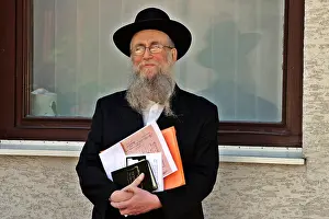 Return Prints: Jewish man returns to find and visit old family home in Brzostek Poland