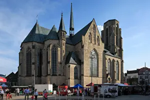 Neo Gothic Prints: Katholische Propsteikirche Sankt Urbanus in Gelsenkirchen-Buer