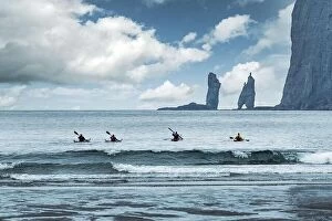 Images Dated 2nd August 2019: Four kayaker on Tjornuvik beach on Streymoy island, Faroe Islands, Denmark. Landscape photography
