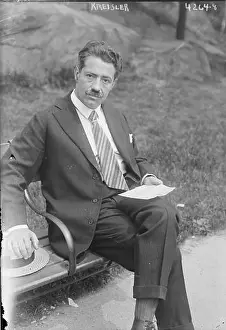 Kreisler, Photograph shows violinist Friedrich Fritz Kreisler (1875-1962)