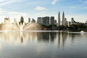 Images Dated 19th February 2017: Kuala Lumpur skyline and fountation at Titiwangsa Park in Kuala Lumpur. Malaysia