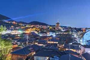 Kyoto, Japan rooftop cityscape in Higashiyama historic district at night