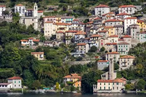 Lake Como Prints: Lake Como landscape in full daylight