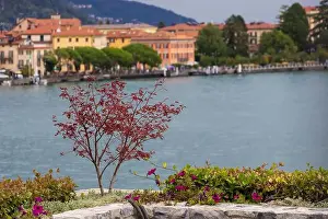 Lake Como Prints: Lake Como landscape in full daylight