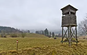 Dull Prints: landscape with high seat at dull weather