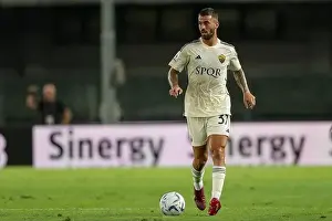 Verona Prints: Leonardo Spinazzola of Roma seen in action during 2023–24 Serie A football match between Verona