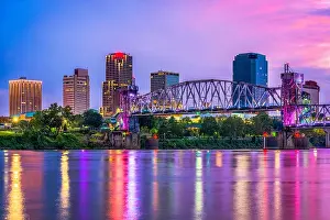 Little Rock, Arkansas, USA downtown skyline on the Arkansas River