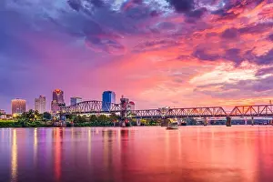 Little Rock, Arkansas, USA downtown skyline on the Arkansas River