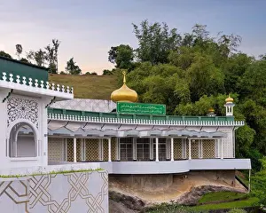 Serene Atmosphere Prints: Located in Batu Satu, Bandar Seri Begawan