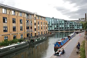 Angling Prints: London housing alongside the Regents Canal London