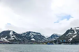 Longyearbyen Prints: Longyearbyen, Svalbard, Norway