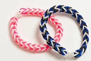 Mode Prints: Loom Bracelet