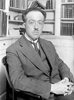 Louis de Broglie, Louis Victor Pierre Raymond, 7th Duc de Broglie (1892 – 1987) French theoretical physicist