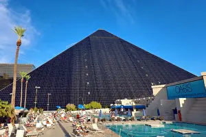 Casinos Prints: Luxor Hotel and Casino, Las Vegas, Nevada, America