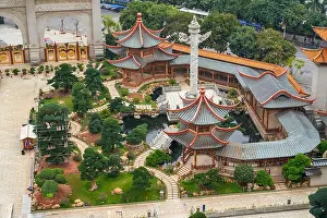 Illuminate Prints: Luxurious Chinese classical garden landscape