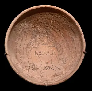 Magic bowl with an incantation text in Judeo-Aramaic and an image of the demon Lilith, 5th-6th centu