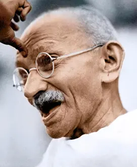 Males Prints: Mahatma Gandhi at public prayer meeting