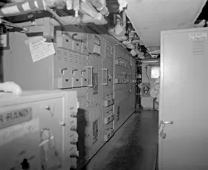 Cruiser Prints: The main engine room No. 1, Compartment 5-174-O-E