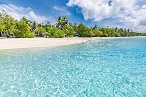 Images Dated 6th May 2018: Maldives landscape. Tropical beach scene, blue sea and palm trees and white sand