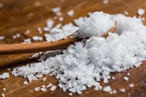 Crystals Prints: Maldon sea salt on wooden spoon