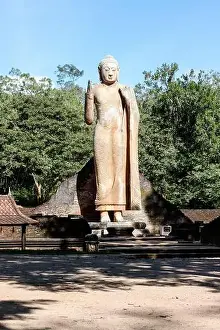Maligawila Buddha statue, a standing figure in Sri Lanka