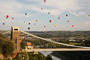 Bristol Prints: Mass Balloon launch overlooking Clifton Suspension Bridge at Bristol Balloon Fiesta 2009