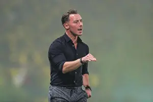 Saudi Arabia Prints: Matthias Jaissle of Al-Ahli Saudi FC gives instructions to his players during their Match Day 7 of the SAFF Roshn Saudi