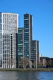 Flats Prints: Merano Residences, new apartment tower on London's Albert Embankment