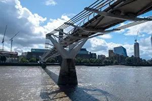 Sight Seeing Prints: The Millennium Bridge, the famous wobbly footbridge crossing the Thames from St Pauls to the Tate Modern in London