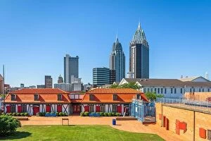 Images Dated 7th May 2016: Mobile, Alabama, USA skyline with historic Fort Conde