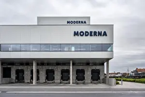 Producing Prints: Moderna industrial company located along the Roeselare-Leie canal in Izegem