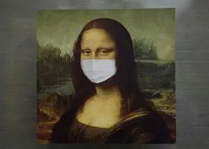 Viral Prints: Mona Lisa, wearing a protective mask, coronavirus