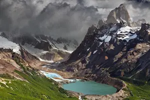 Mount Fitz Roy and laguna Torre, Los Glaciares National Park, Patagonia, Argentina