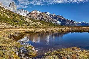 Images Dated 8th March 2012: Mount Fitz Roy with reflection in small tarn lake, Los Glaciares National Park, Patagonia, Argentina